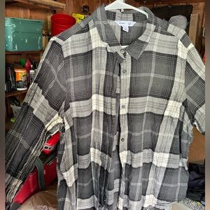 Black and White Old Navy Flannel